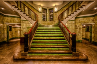 Treppenaufgang des hamburger Kontorhaus Sprinkenhof