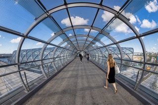 Architekturaufnahme der Hamburger U-Bahn-Station Elbbrücken